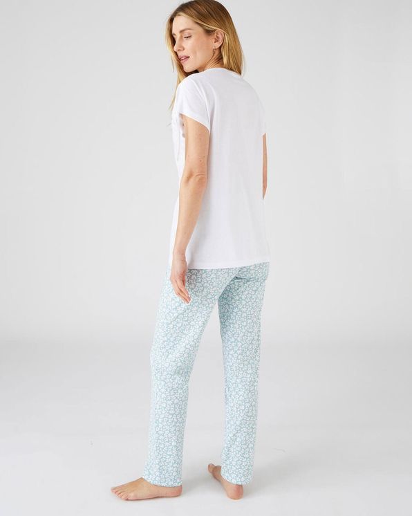 Pyjama - Jerseytricot in zuiver kamkatoen met bloemenprint