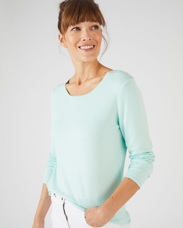 Pull maille fluide unie ou fleurie