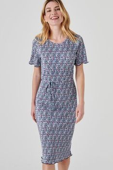 Robe tissu satiné plissé permanent