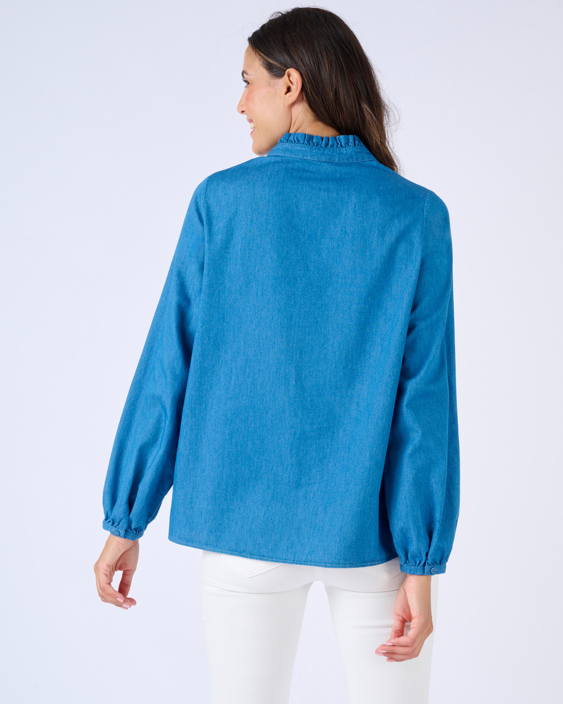 Chemisier en denim brodé