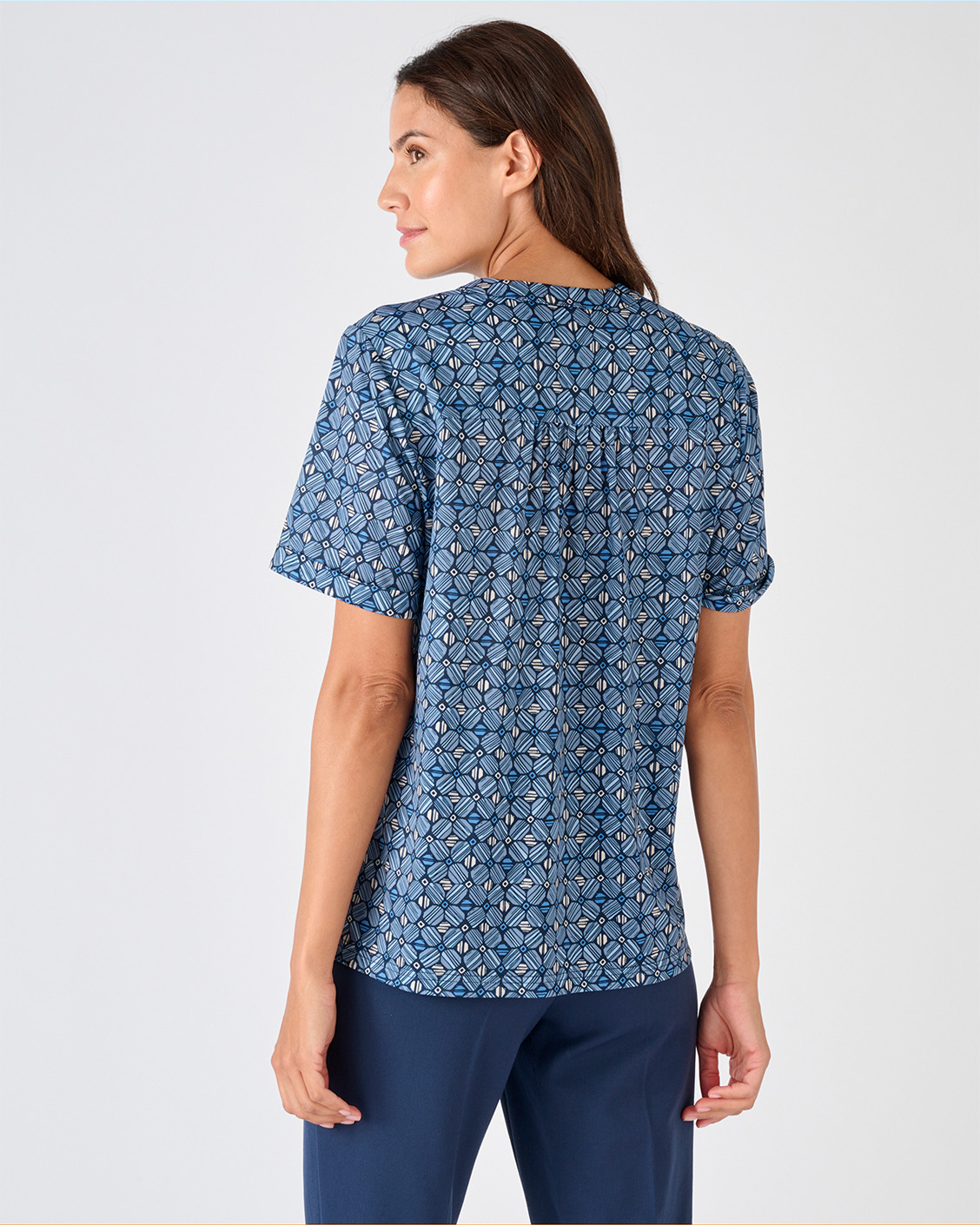 Blouse manches courtes en maille crêpe