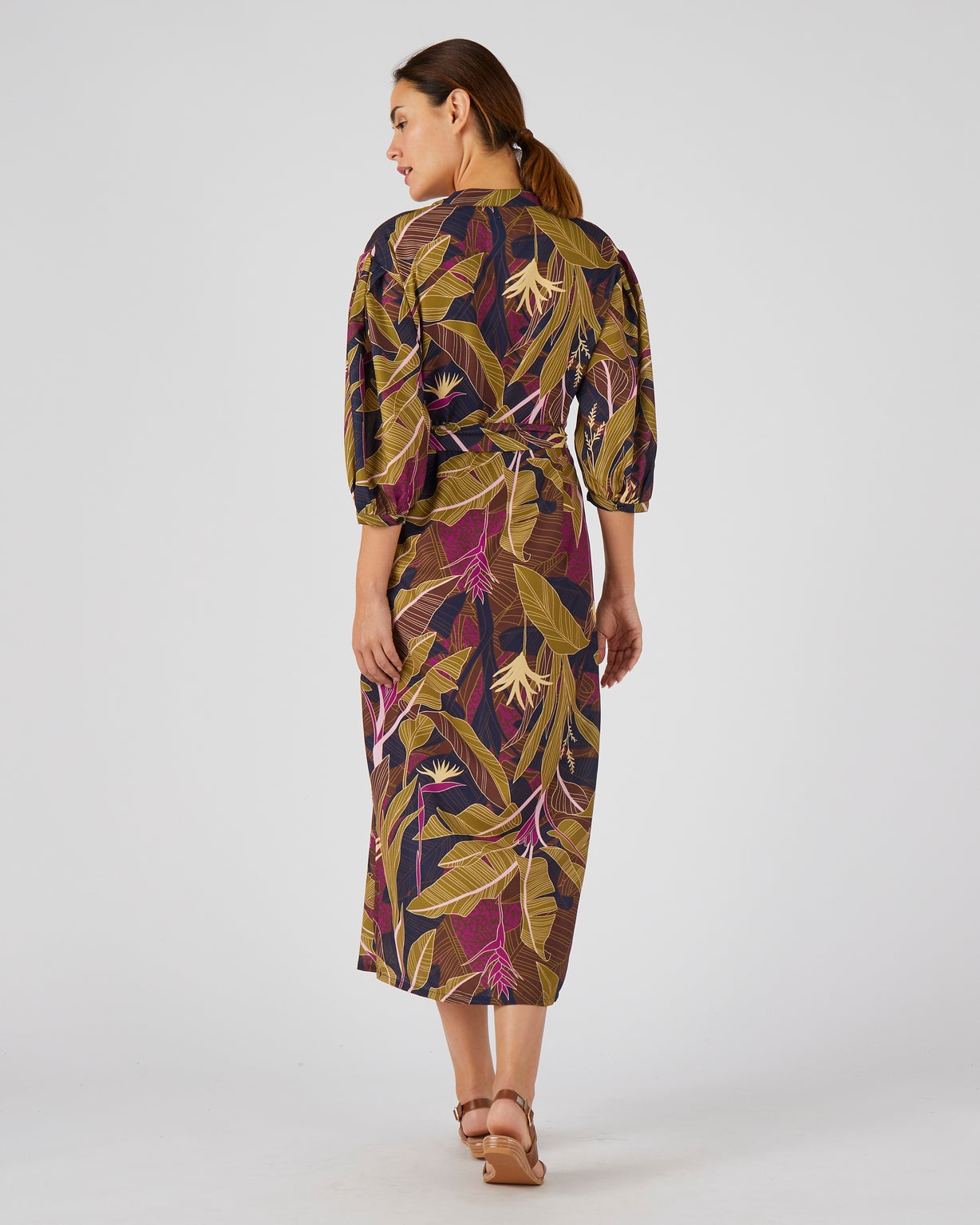 Lange jurk in soepele crêpestof met tropische print