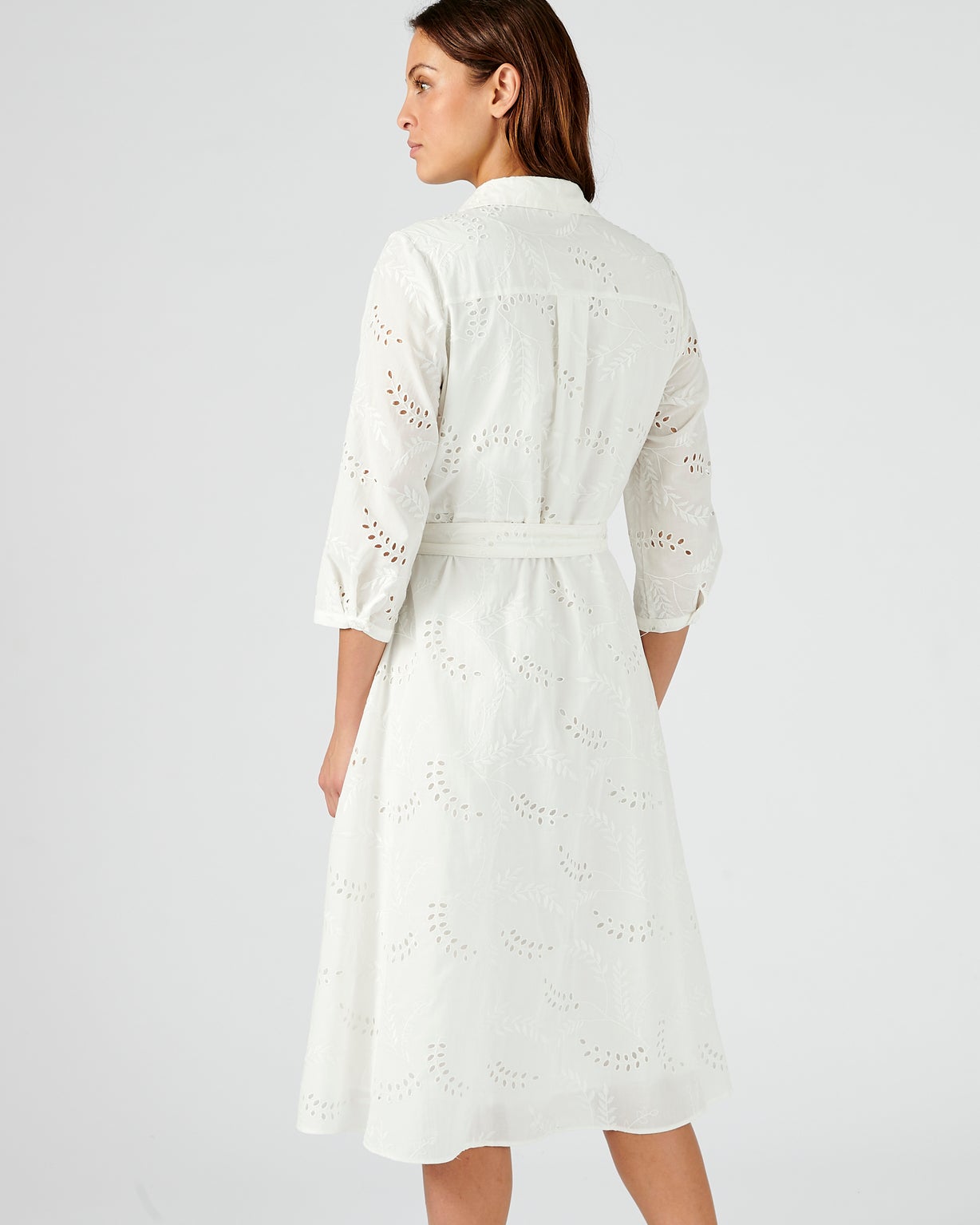 Jurk in broderie anglaise, zuiver katoen