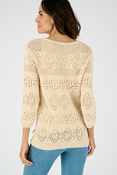 Trui van opengewerkt tricot met haakeffect