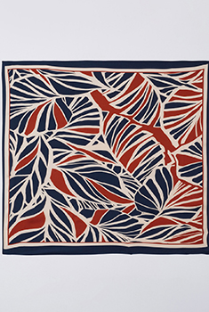 Carré pure viscose motif feuillage
