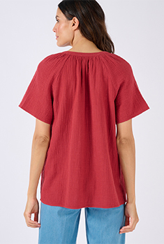 Geborduurde blouse van organisch katoenen gaas