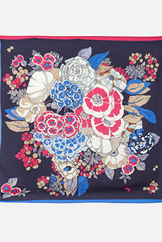 Foulard carré bouquet de fleurs