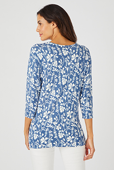 Pull in fijn tricot met 3/4-mouwen