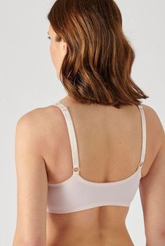 Soutien-gorge post opératoire avec armatures, ouverture devant