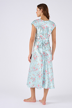 Chemise de nuit satin et dentelle