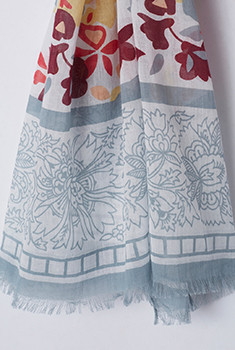 Foulard imprimé fleuri