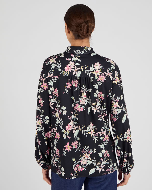 Overhemdblouse van warm tricot