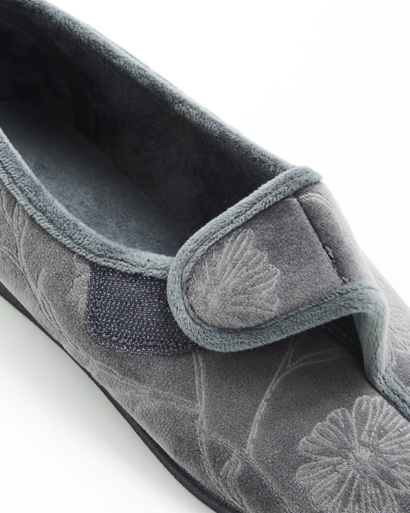 Pantoffel met velcro-sluiting