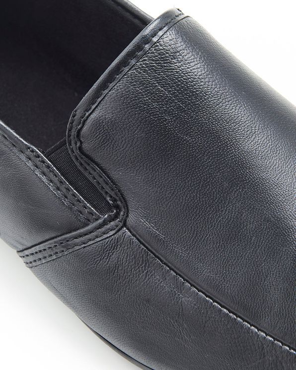 Pantoufle en cuir homme deals