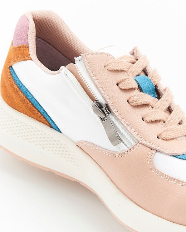 Lichte sneaker met sleehak Amortyl®