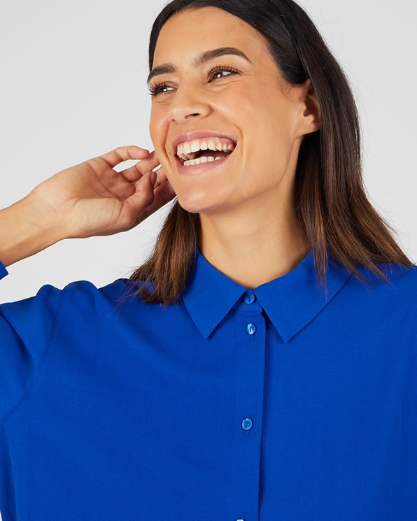 Effen blouse in reliëfstof