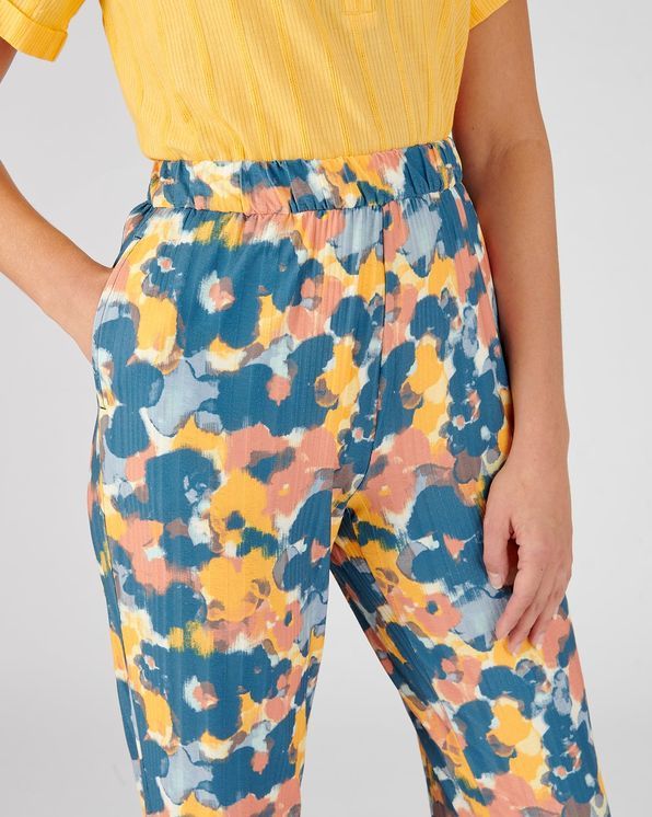Pull-on broek in ribtricot met stretch