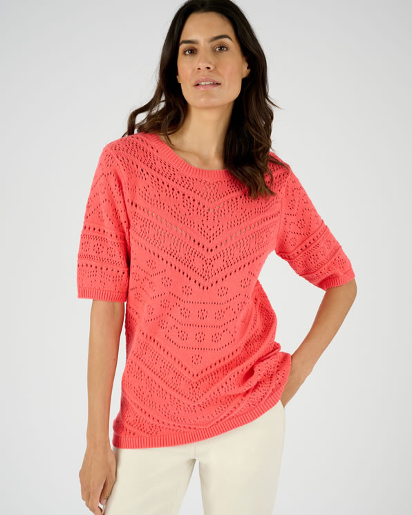 Trui van opengewerkt tricot met elleboogmouwen