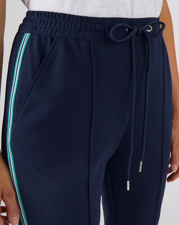 Pull-on broek, contrasterend biesje opzij