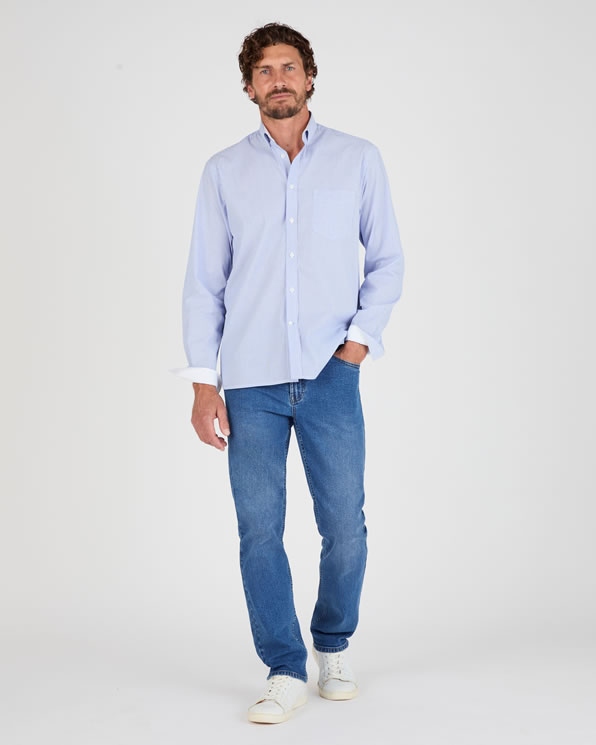 Jeans straight 5 zakken.