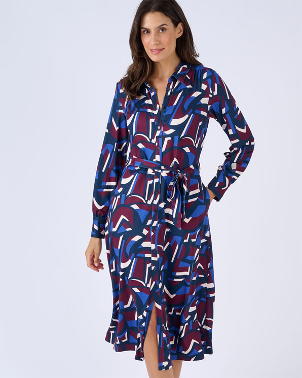Robe en maille chaude.