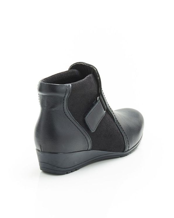 Boots dessus bi-matière à scratch