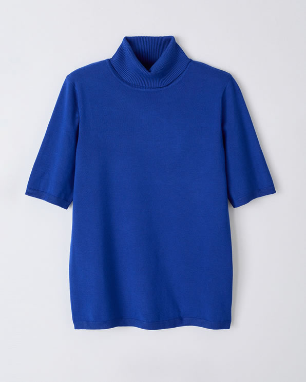 Pull col roulé côtelé maille fluide