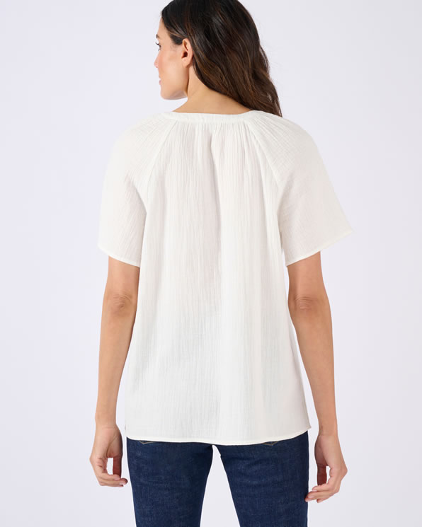 Geborduurde blouse van organisch katoenen gaas