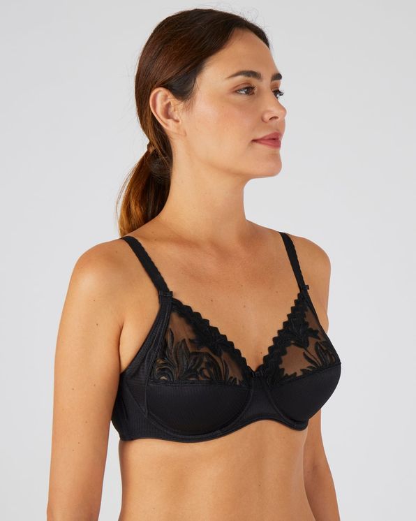 Soutien-gorge "Amazone" de Chantelle®, à armatures