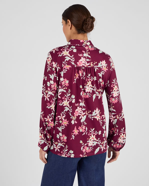 Overhemdblouse van warm tricot