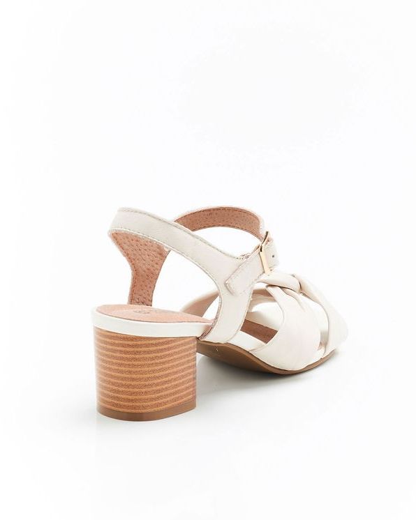 Sandales brides croisées cuir mouton