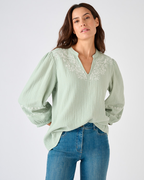 Blouse brodée en gaze de coton