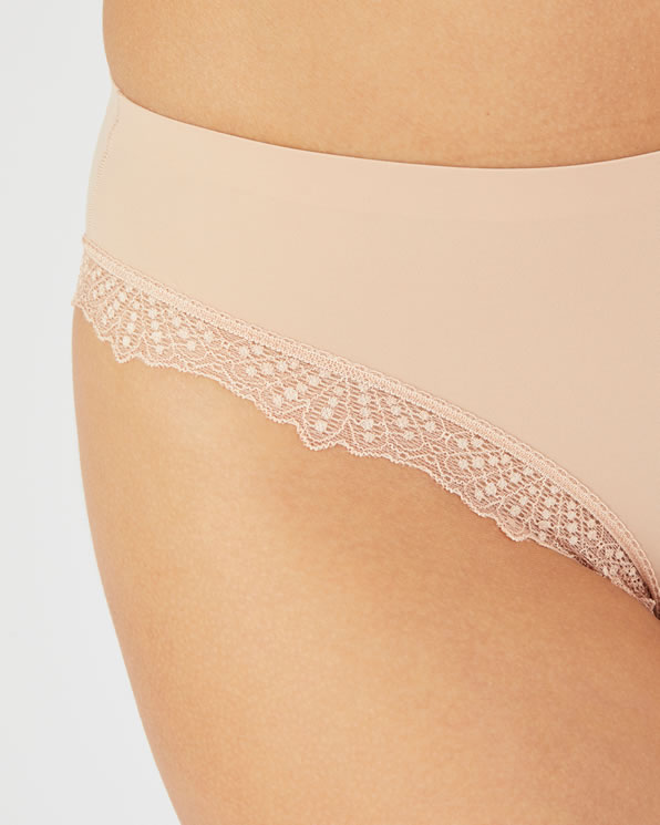 Culotte midi invisible