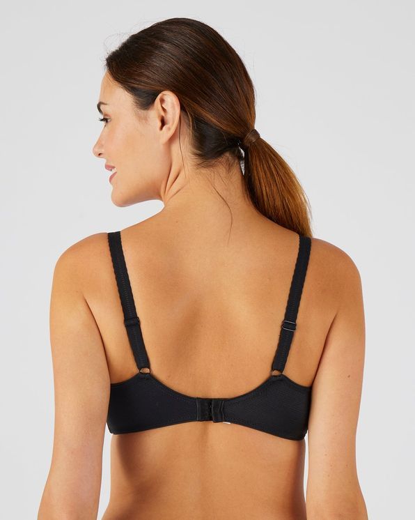 Soutien-gorge "Amazone" de Chantelle®, à armatures