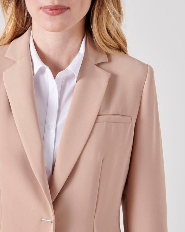 Veste chic facile à vivre