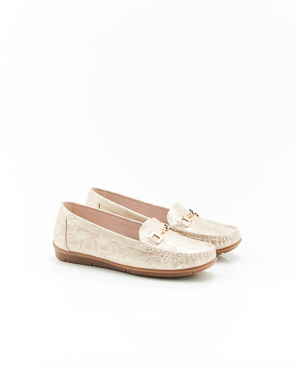 Mocassin in reptiellook met fantasiegesp