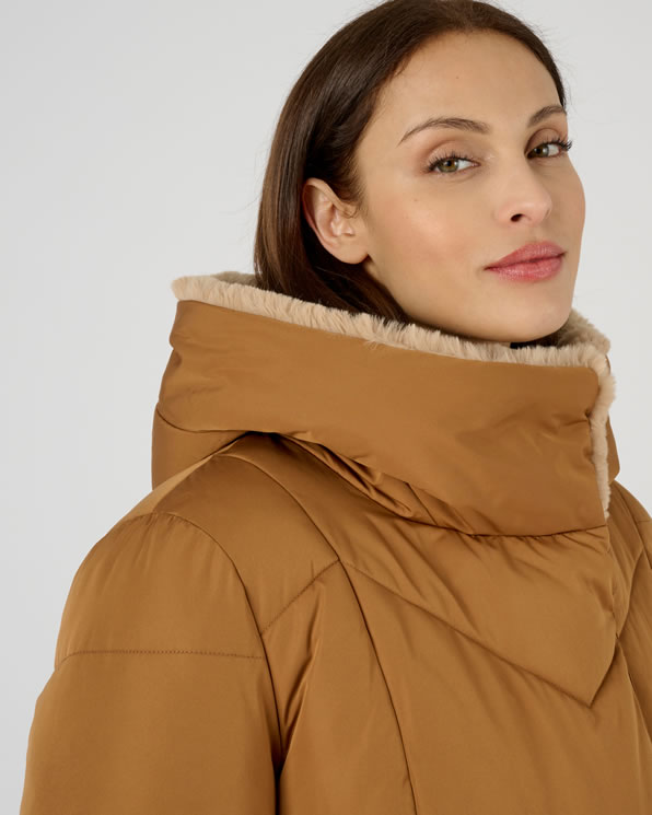 Lange parka, brede kraag, voering van Thermolactyl