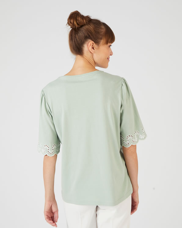 T-shirt imprimé détails brodés