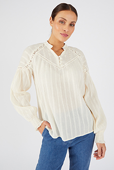 Blouse met macramédetails