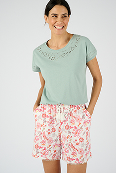 Pyjashort broderie anglaise
