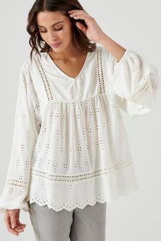 Blouse met broderie anglaise
