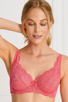 Soutien-gorge classique “DIANA” dentelle à armatures