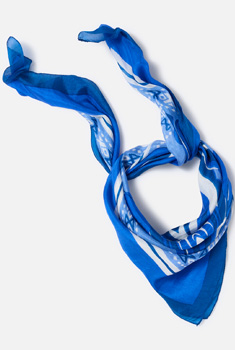 Foulard pure soie graphique