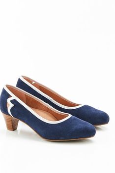 Pump in geitenleder met fantasie