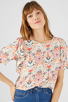 T-shirt in katoen/modal met volantmouwen