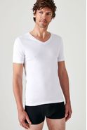 Lot de 2 T-shirts col V manches courtes