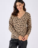 Pull à boutons uni ou imprimé animalier