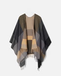 Geruite poncho