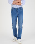 Jeans straight 5 zakken.
