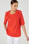 Soepel T-shirt met schoudervullingen